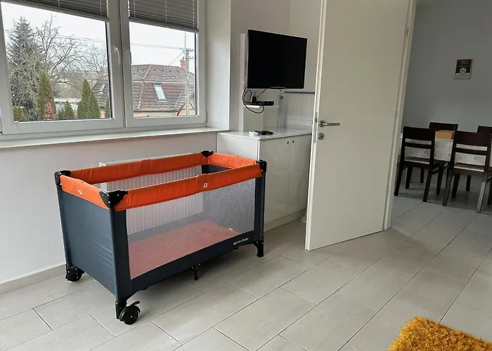 Azúr Ház Viola * Sárvár